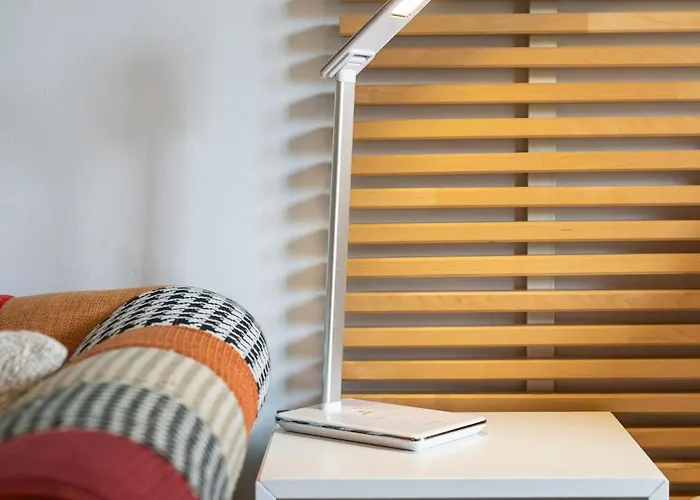 Modern & Spacious 1bdr Flat In